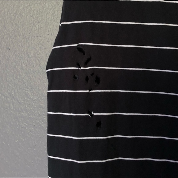 Striped Tank Top Black and White - Picture 3 of 5